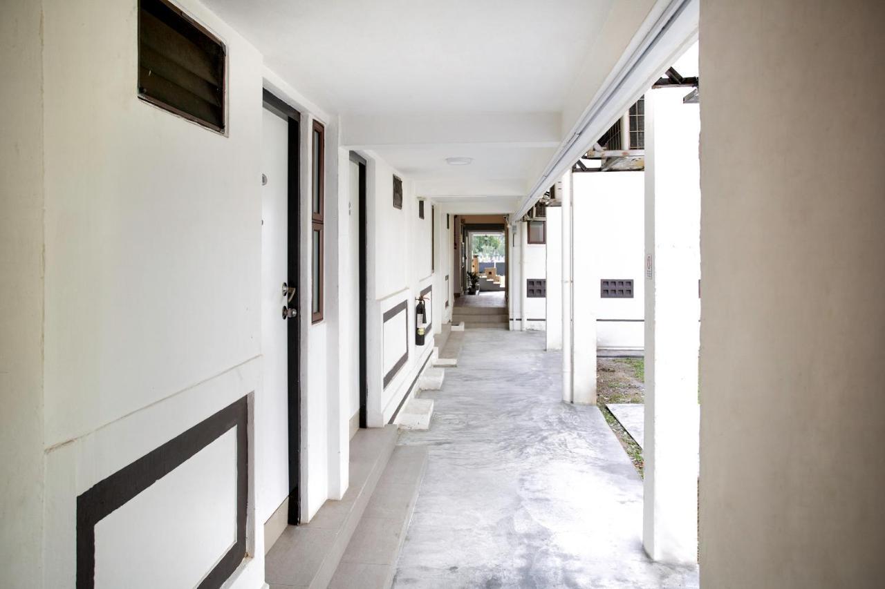 Oyo 104 Pegasus Hotel Singapore Ngoại thất bức ảnh